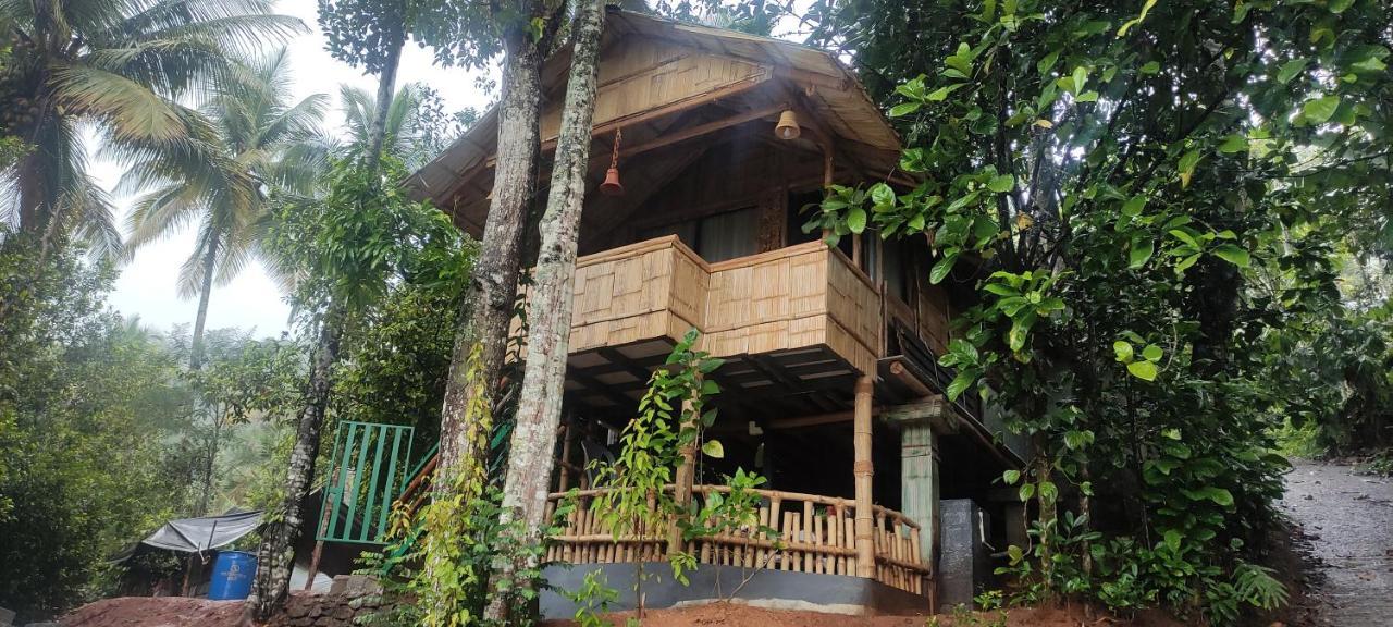 Fab - Bamboo Hut With Open Shower Munnar Buitenkant foto